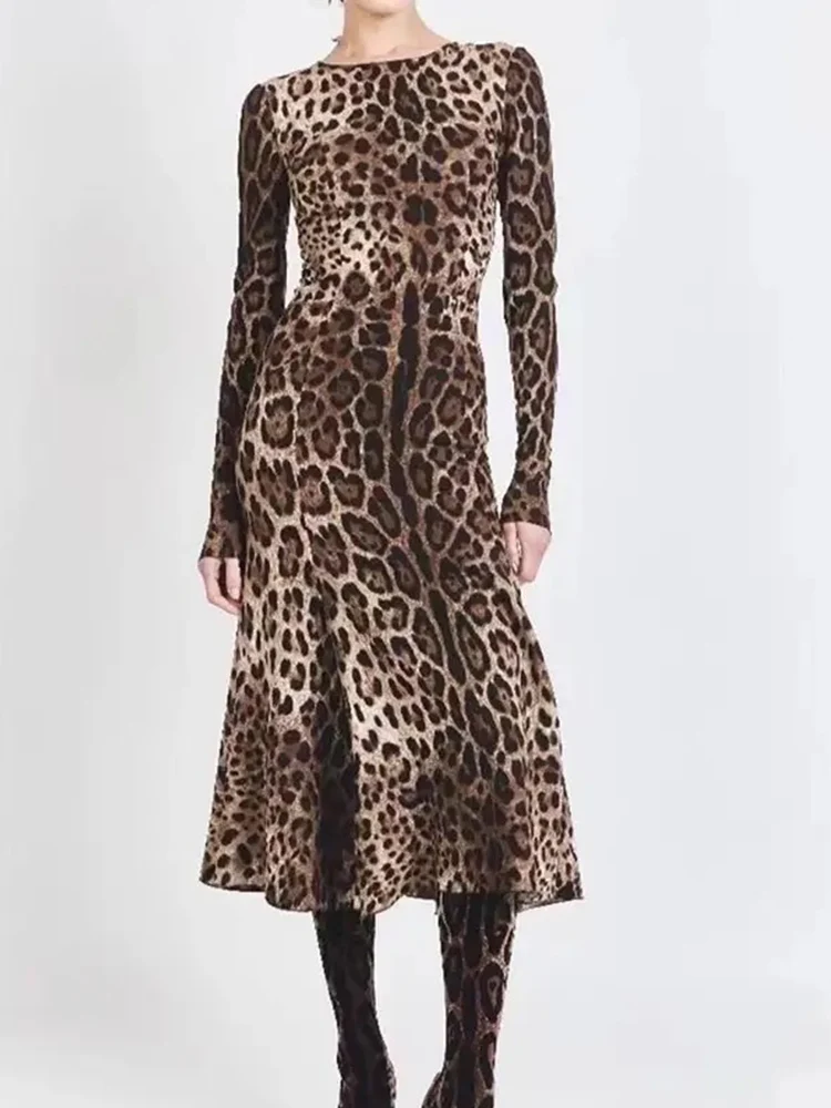 Spring and autumn new leopard print waist long sleeve A-line skirt high waist big swing dress dress fashion temperament dress