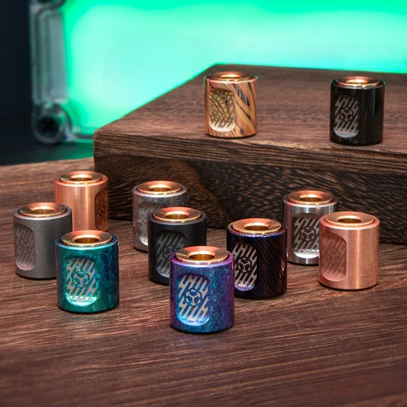 チタン合金のEDCジャイロスコープペンダント,指先ナイフペンダント,減圧機能,ギフトアイデア