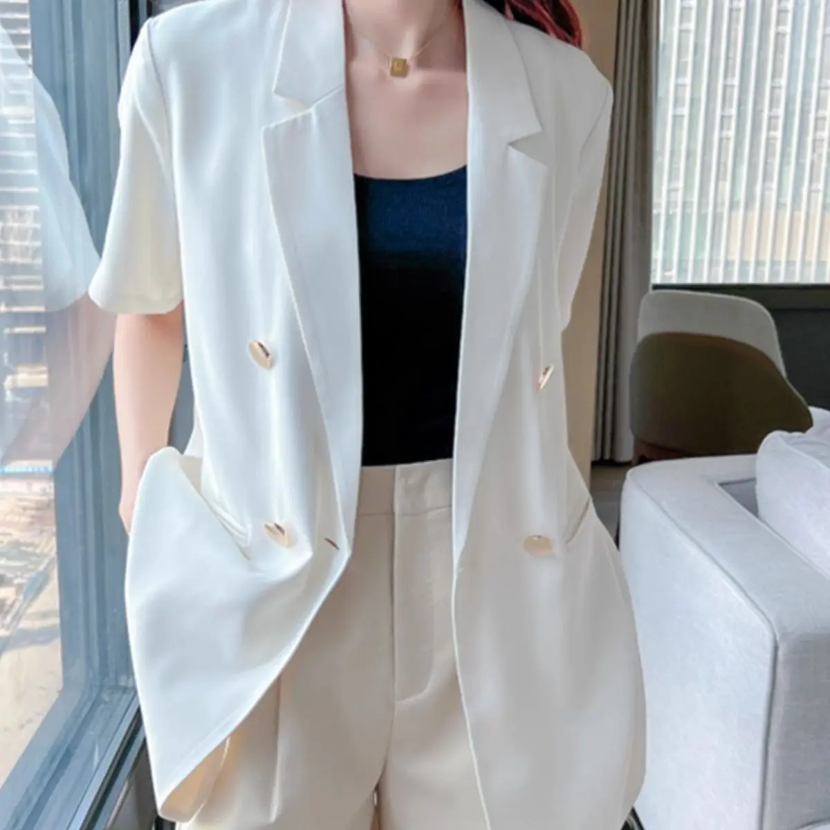 Pastorale à une rangée boutonnée sensation sombre à pois suspendus collège paillettes colorant vêtements confortables épaissir contrasté femmes