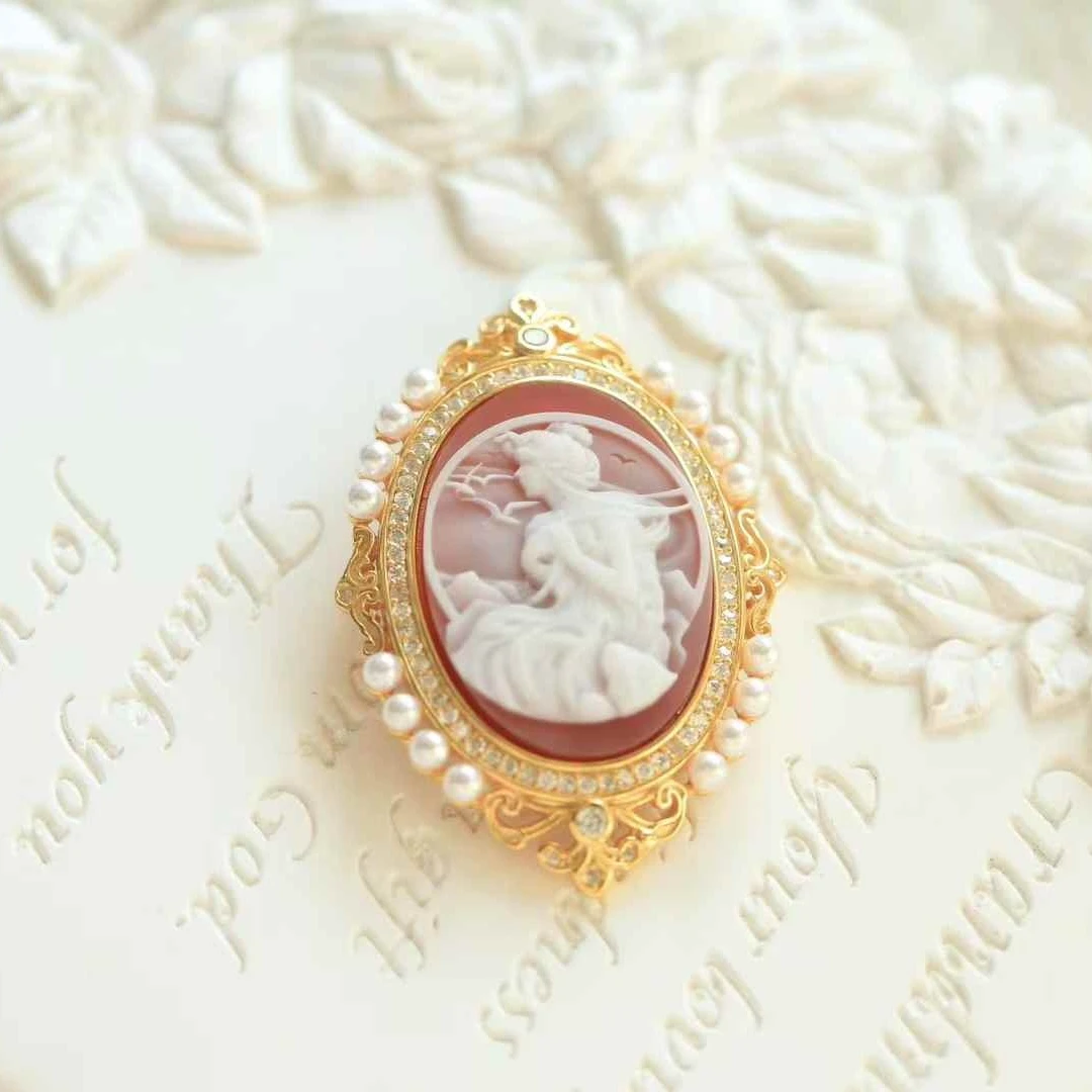 Agate Cameo Series Pendant Made of 925 Silver Inlay DualWield as Brooch and Pendant Featuring Relief of Mucha's Ladies Design