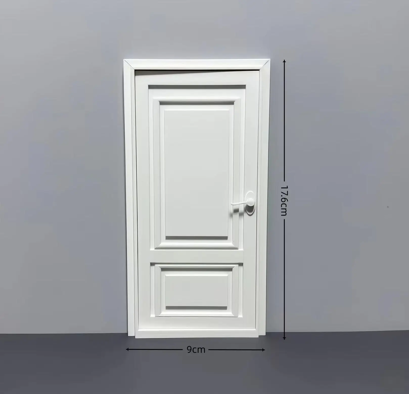 1:12 Scale Dollhouse White Door Model, Openable Plastic Door with Gold Handle, DIY Miniature Accessory for Diorama & Scene