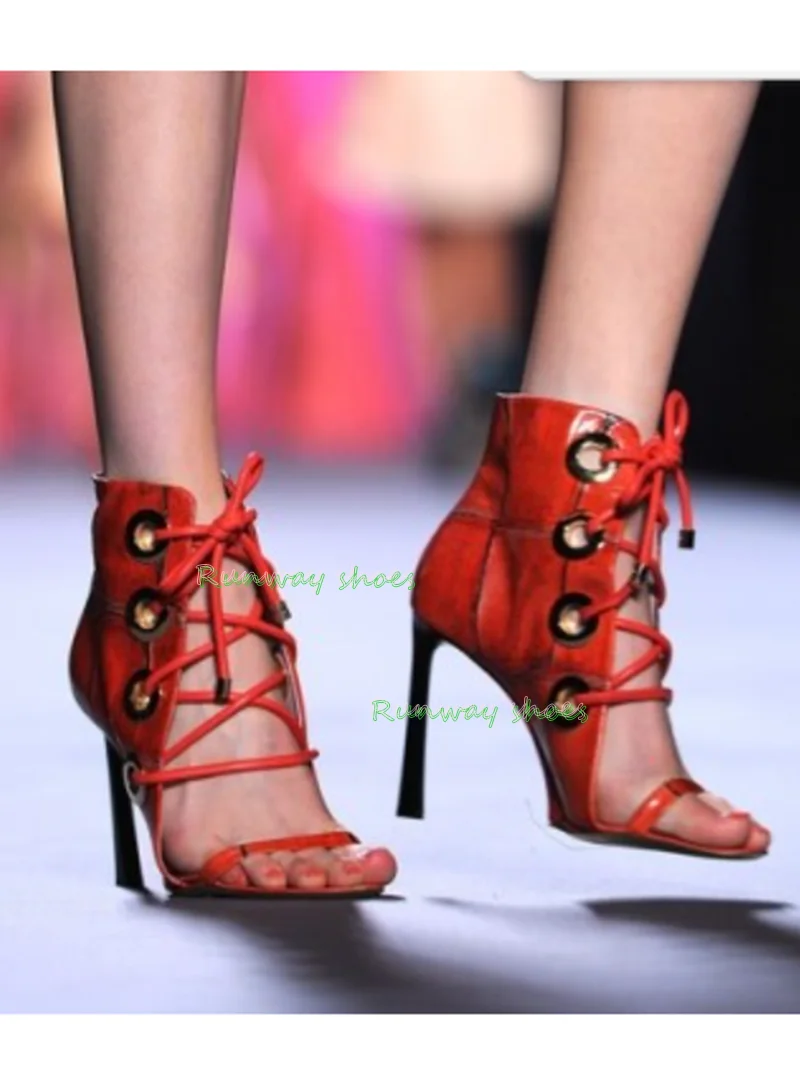 Red Patent Leather Instep Holl - Crossfit Outfit ulasan dan harga