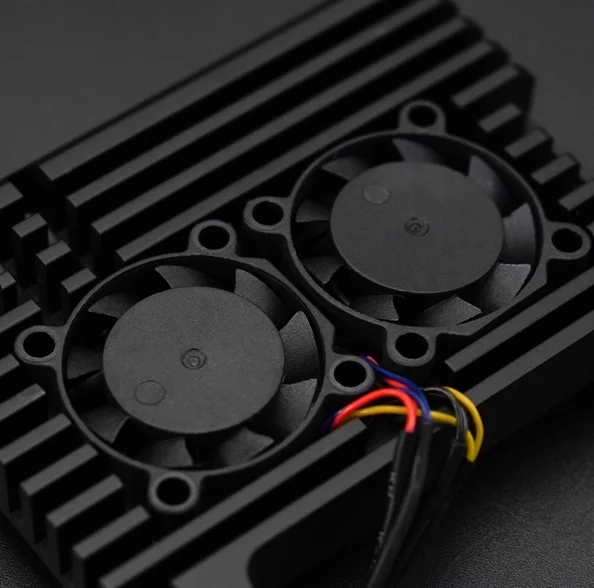 Raspberry Pi 5-Gehäuse aus Aluminiumlegierung mit zwei Lüftern |   Automatische Temperaturkontrolle |   Wärmeableitungsgehäuse und vorgeprüftes Wärmeleitpad