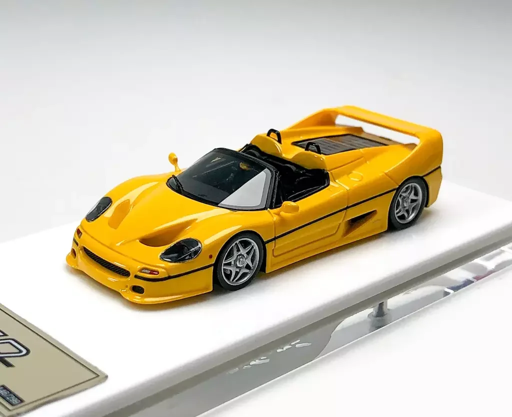 

DMH 1:64 Yellow F50 Aperta Convertible Sport Model Diecast Resin Car Collection Limited Edition Hobby Toys