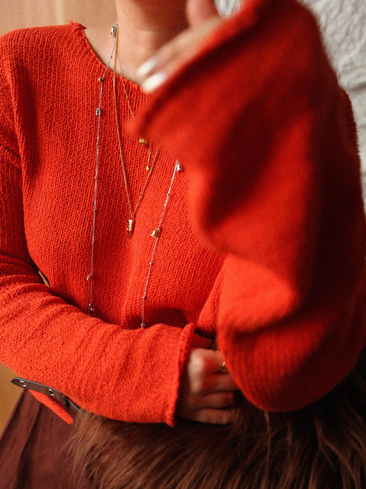 

Винтажный женский вязаный свитер Ast Editor Store с одним открытым плечом, свободного кроя, оранжевый, в стиле Lazy, с длинными рукавами, топ-пуловер