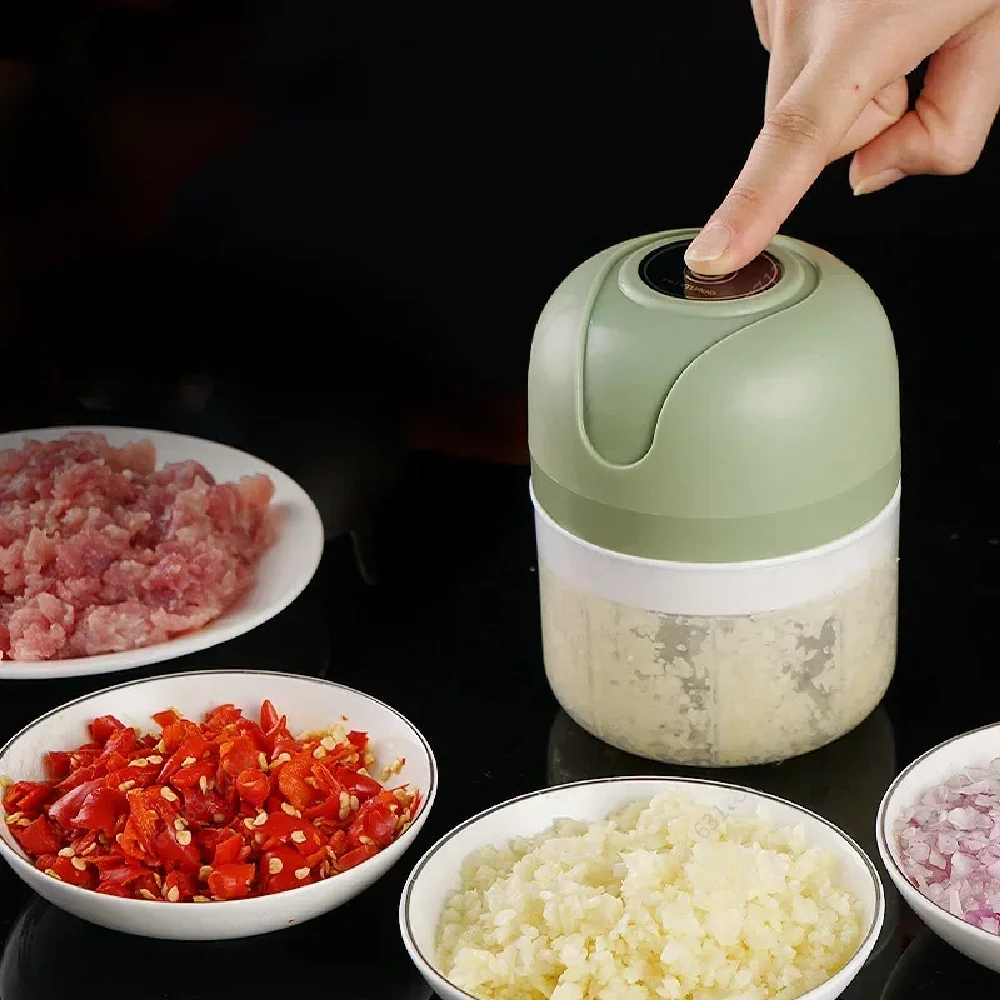 

USB Wireless Electric Garlic Masher 250ml Press Mincer Vegetable Chili Meat Grinder Food Chopper Kitchen Accessories 6 Blades