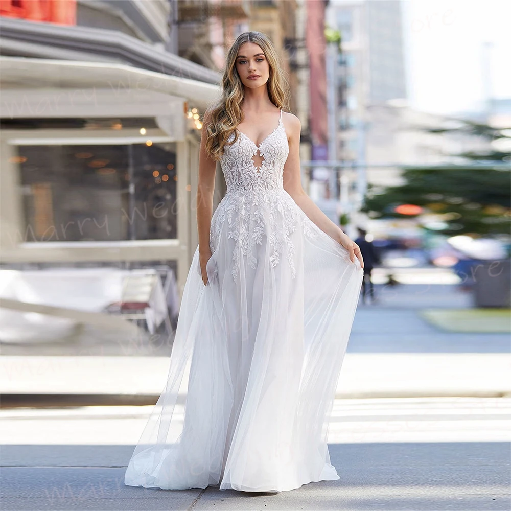 Modern A Line Women's Wedding Dresses Elegant Lace Appliques Bride Gowns Charming Sexy Spaghetti Straps V Neck Robe De Mariée