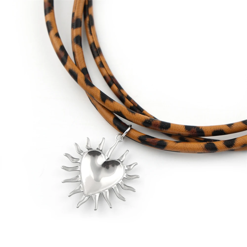 Y2K Stainless Steel Sun Heart Pendant Necklace for Women Girl Gold Color Leopard Print Pu Multi-layer Choker Chain Jewelry Gift