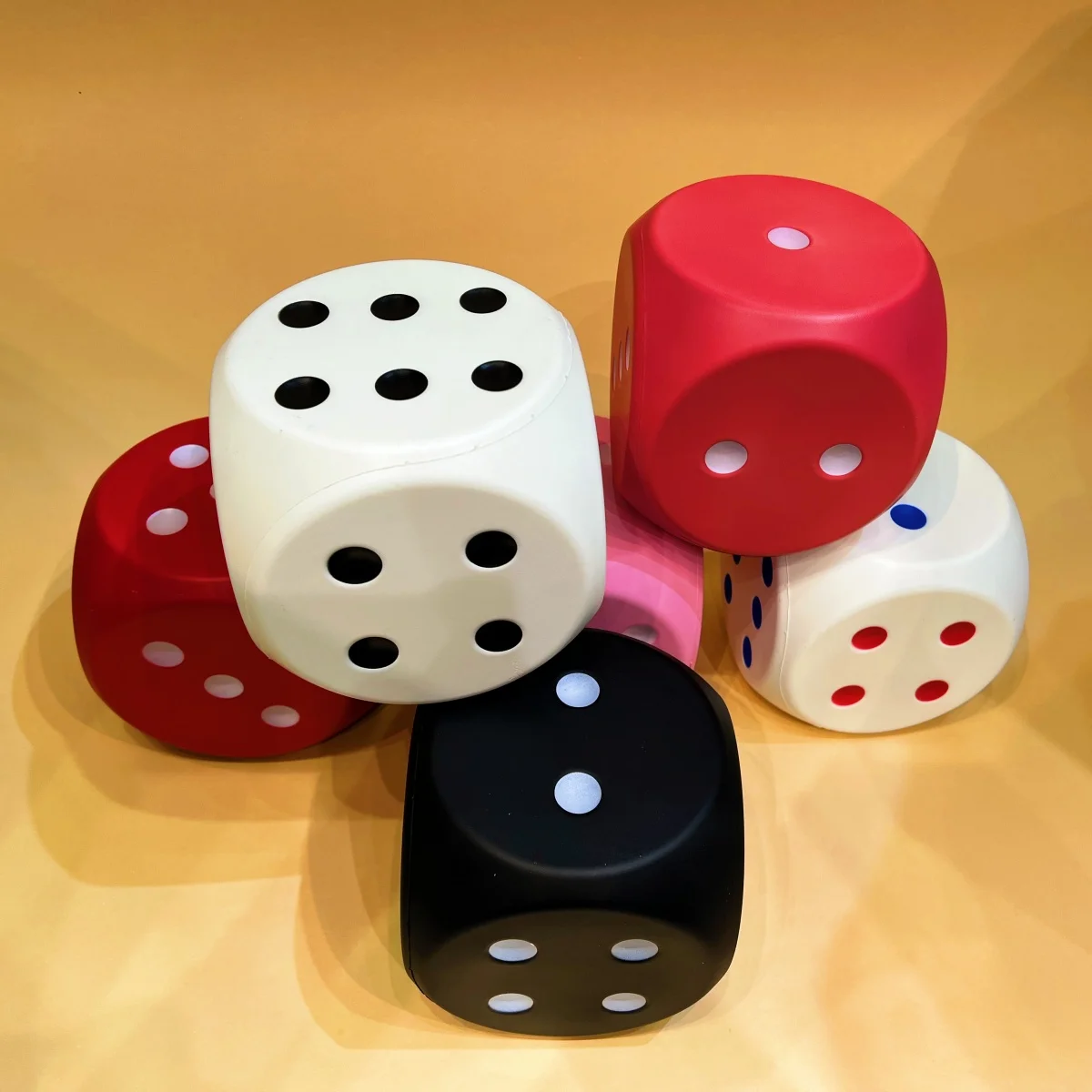 High-quality Giant PU Dice, 6-sided, Suitable for Tabletop Games and Home Decoration, Ideal Gifts for Birthdays, Christmas, 1Pc