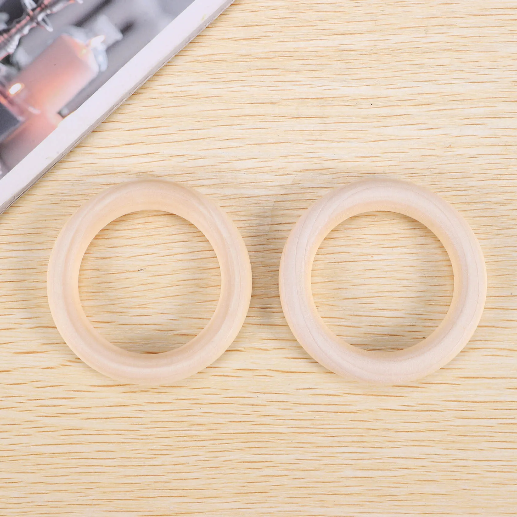 feelfeel 25 Pcs Natural Wood Rings 70mm Unfinished Macrame Wooden Ring Wood Circles for DIY Craft Ring Pendant Jewelry Making