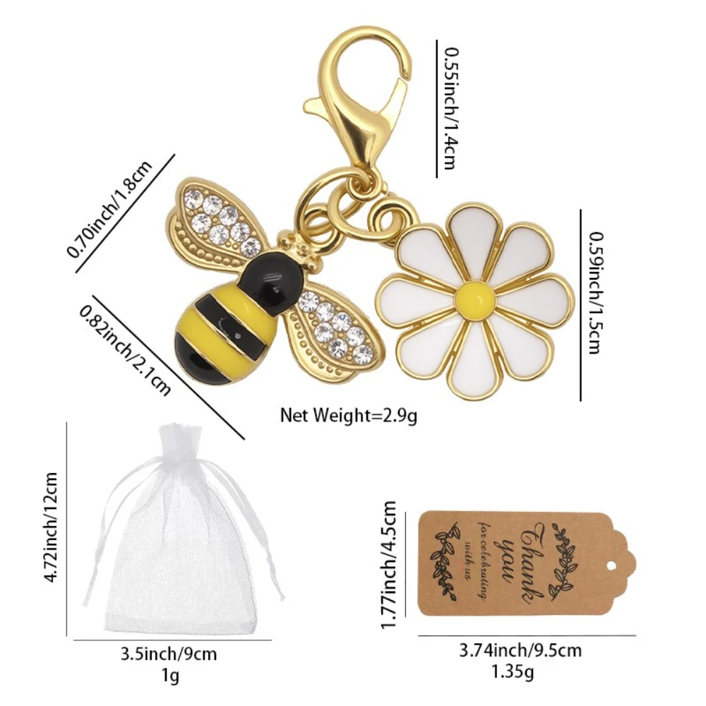 20Pcs Fashion Diamond Inlaid Little Bee Drip Oil Chrysanthemum Keychain Eugen Yarn Bag Blessing Card Independent Packaging Gift