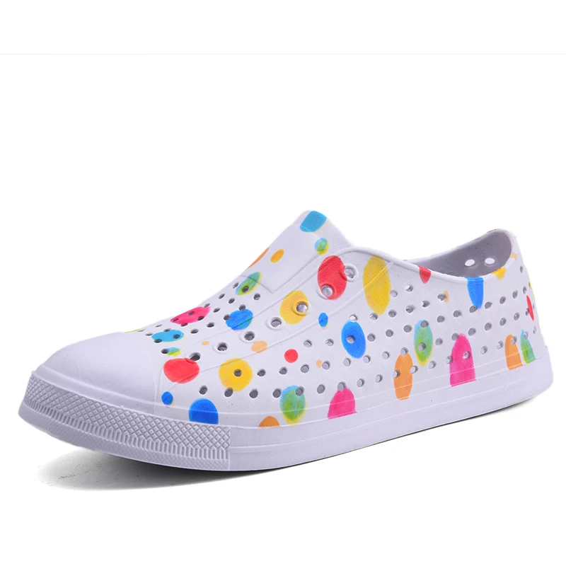 Designer Sandals EVA Beach Summer Sandal for Men Holey Breathable Shoe Men Garden Sandal Graffiti Outdoor Casual Shoes for Men - Image 4