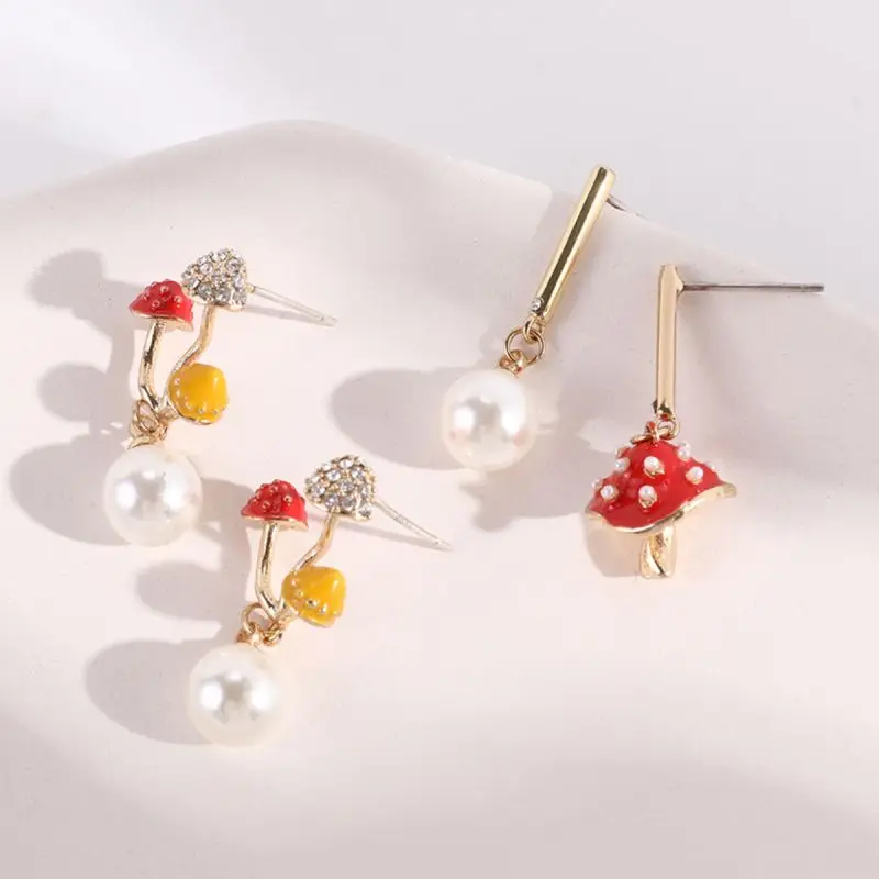 Makersland Unique Earring For Women Cute Mushroom Hoops Gold Color Sweet Butterfy Bee Earrings Trendy Designer Jewelry Luxury