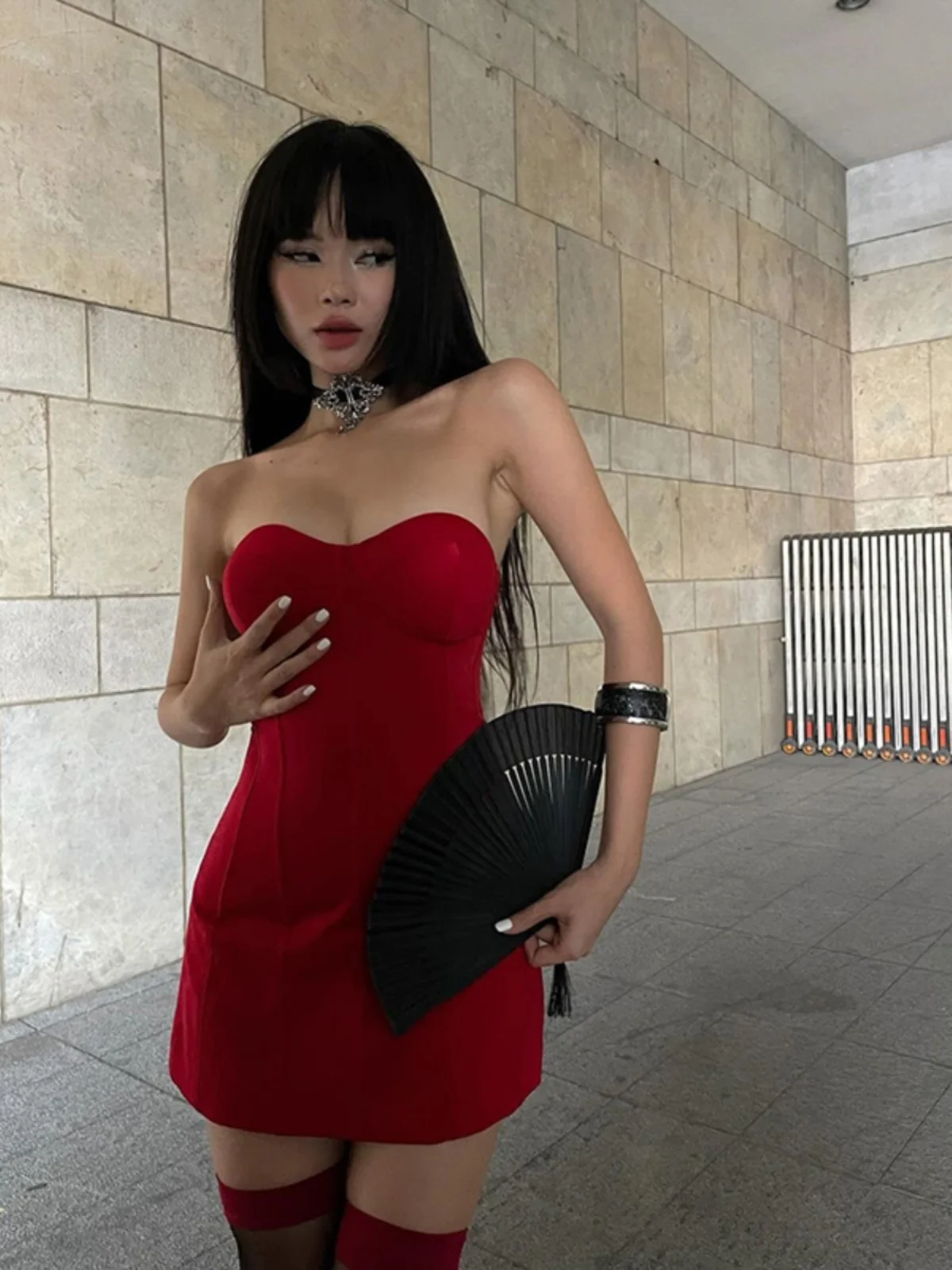 ボディコンドレス ネック 女性 シースルー 透明 クリア 半透明 透き通るような 薄手 薄い シアー 薄絹のような ガーゼのような ゴッサムスタイル