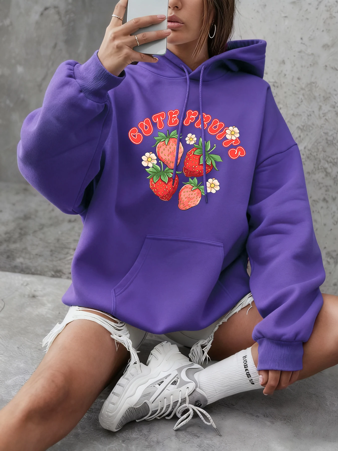 الفراولة الطازجة الفواكه الطباعة امرأة جيب هوديي غير رسمي مريح لينة بلوزات الشارع Crewneck الملابس Y2K الركض القمم