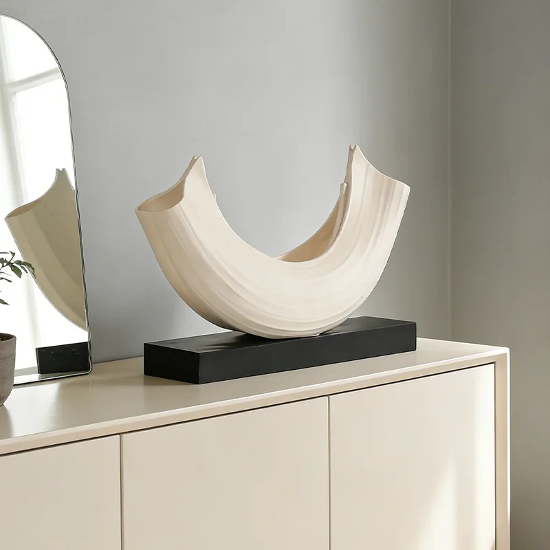 Bedside ornament, high-end home soft decoration handicraft ornament, model room, bedroom bedside table ornament ornament