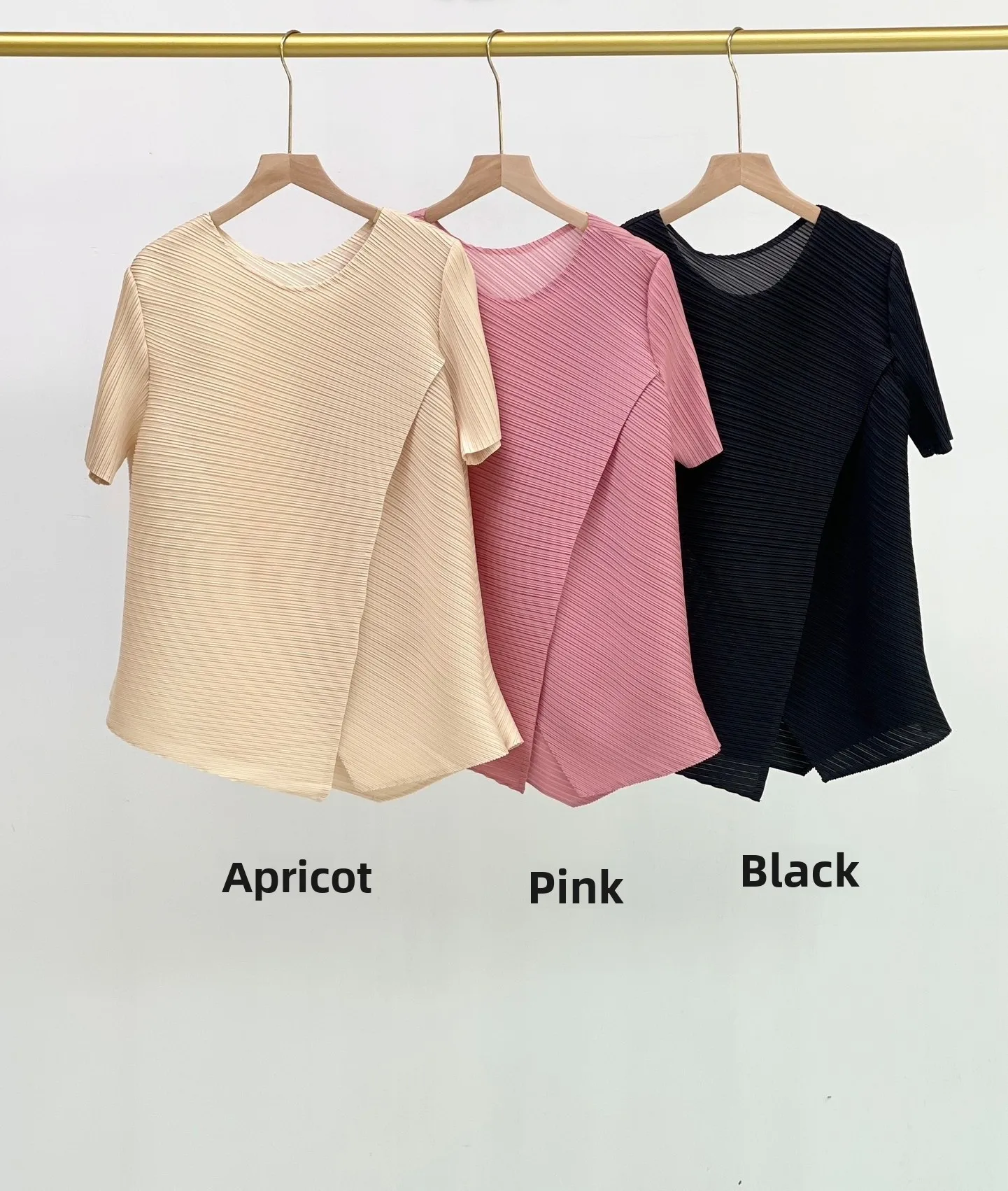 

Футболка с эффектом похудения, свободного кроя, с коротким рукавом, с разрезами, в стиле Three Houses, летняя новинка, большие размеры, женский вязаный топ