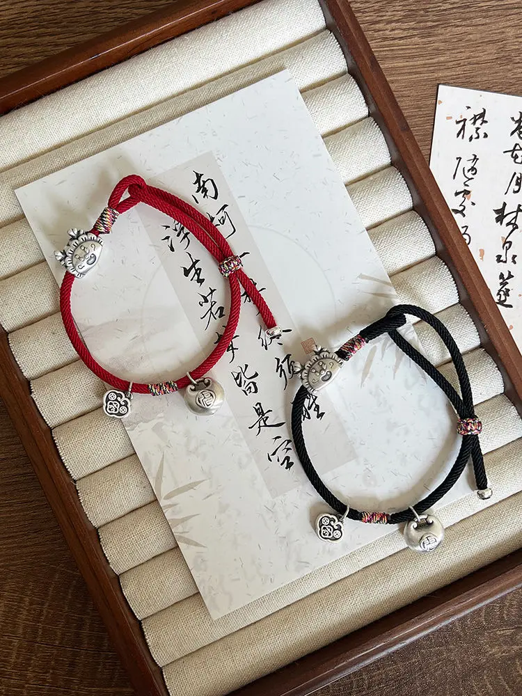 2024 Retro Temperament Wild Dragon Dumplings Ruyi Auspicious Small Chinese Character Fu Bag This Animal Year Red Rope Bracelet