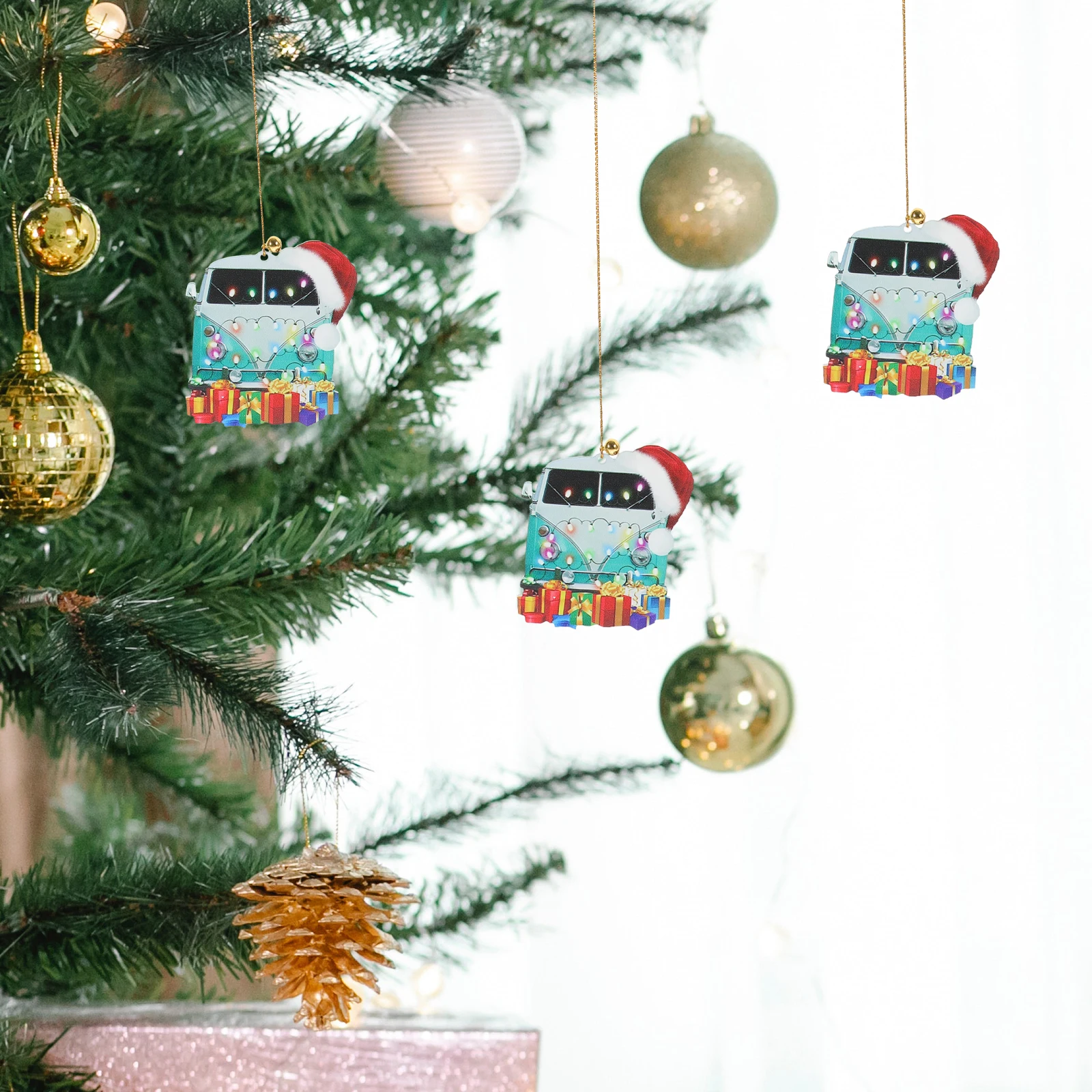 

5 Pcs Christmas Ornaments Tree Pendant Car-shaped Hanging Wood Creative Pendants Lightweight
