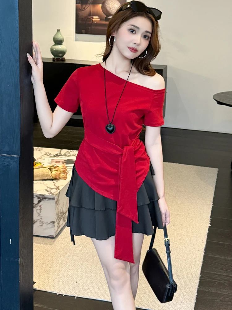 Conjunto de Falda Cruzada con Cinturón y Manga Corta para Mujer, Estilo Moderno y Atrevido, Cintura Irregular, Falda Tipo Pas...