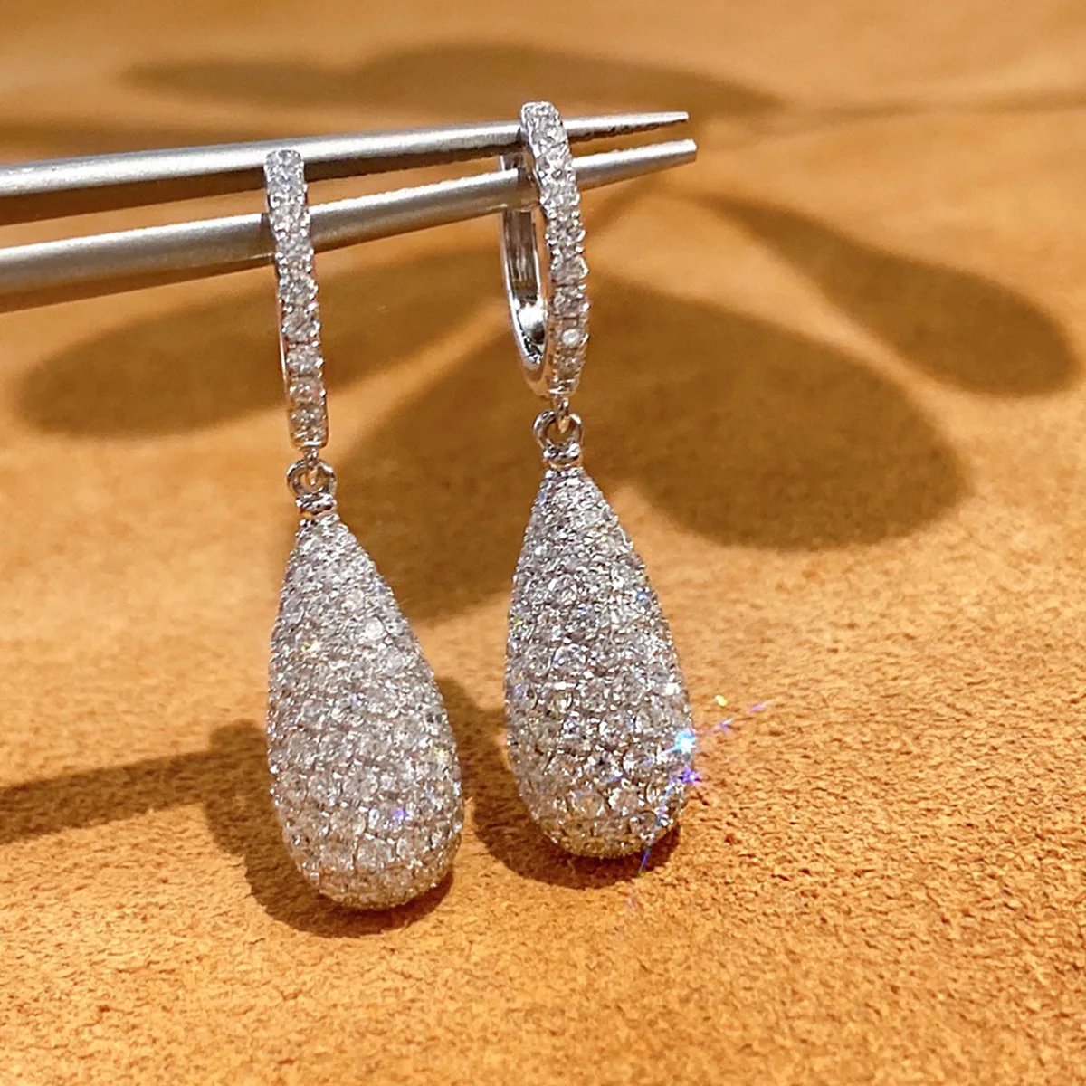 

Роскошные блестящие ювелирные изделия из серебра 925 пробы с бриллиантами и пряжкой для ушей, цирконы, висячие массивные серьги-кольца для женщин, подарки