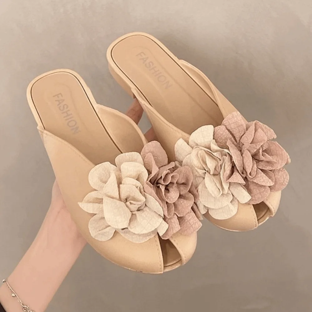 3D Flowers Women's Slippers Non-Slip Sweet Summer Beach Sandals Versatile French Style Platform Slippers Everyday Outfits