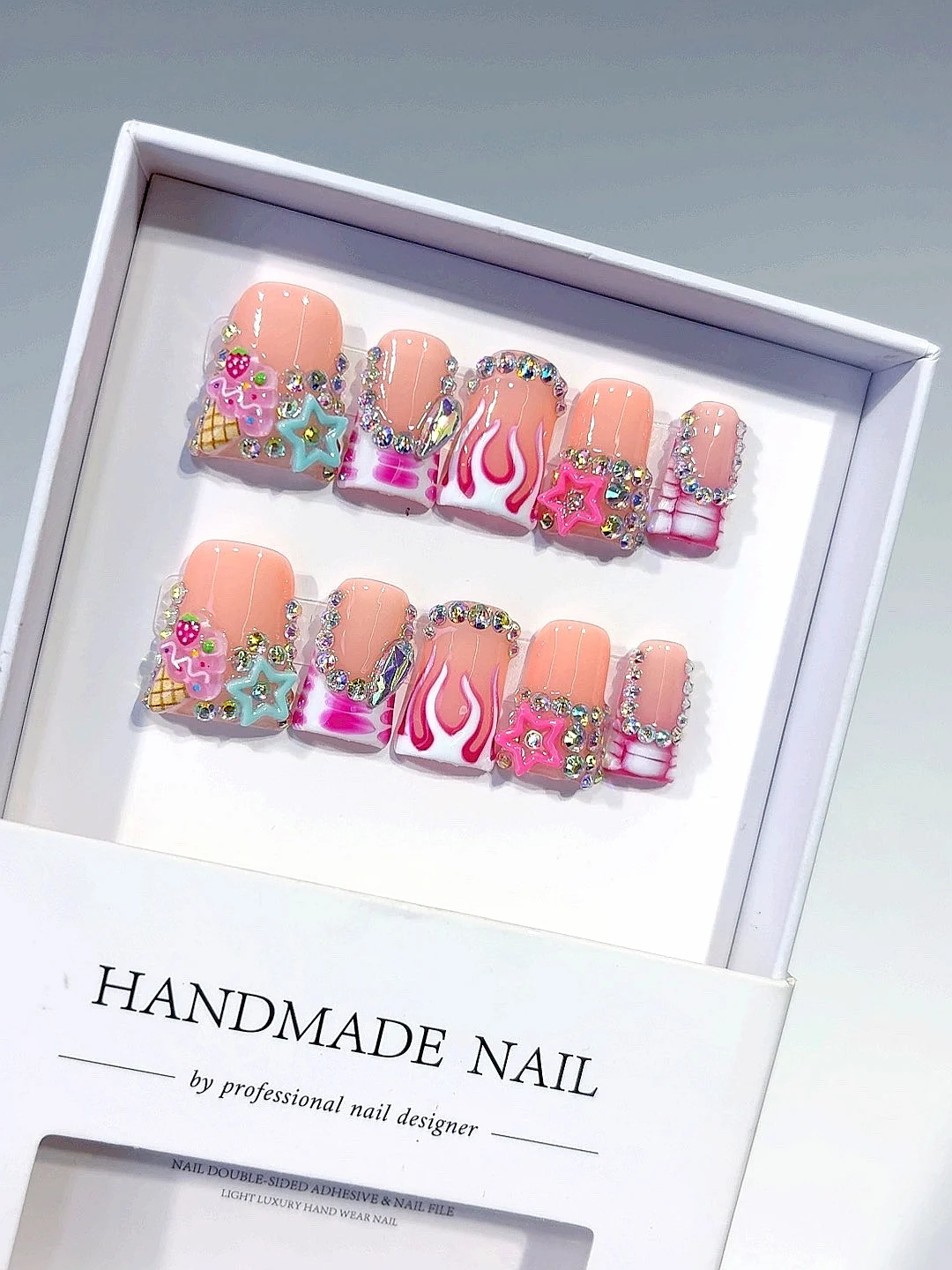 

Flame-Dyed Small Diamond Youthful Style Nail Art Fashionable Manicure (L195)