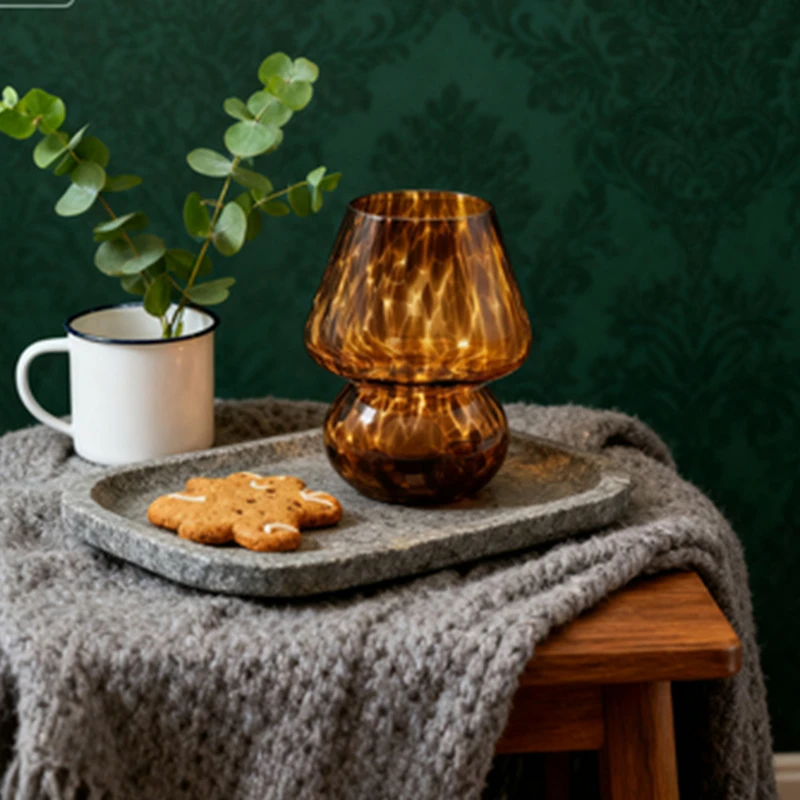 

So the gourd table lamp series of decorative ambient lights can be placed in bedrooms, coffee shops and living rooms