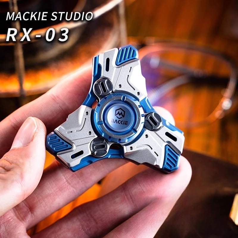 Mackie EDC 新 RX-03 三葉ブラックテクノロジー感メカニカルメタル指先ジャイロスコープ減圧デスクトップおもちゃ