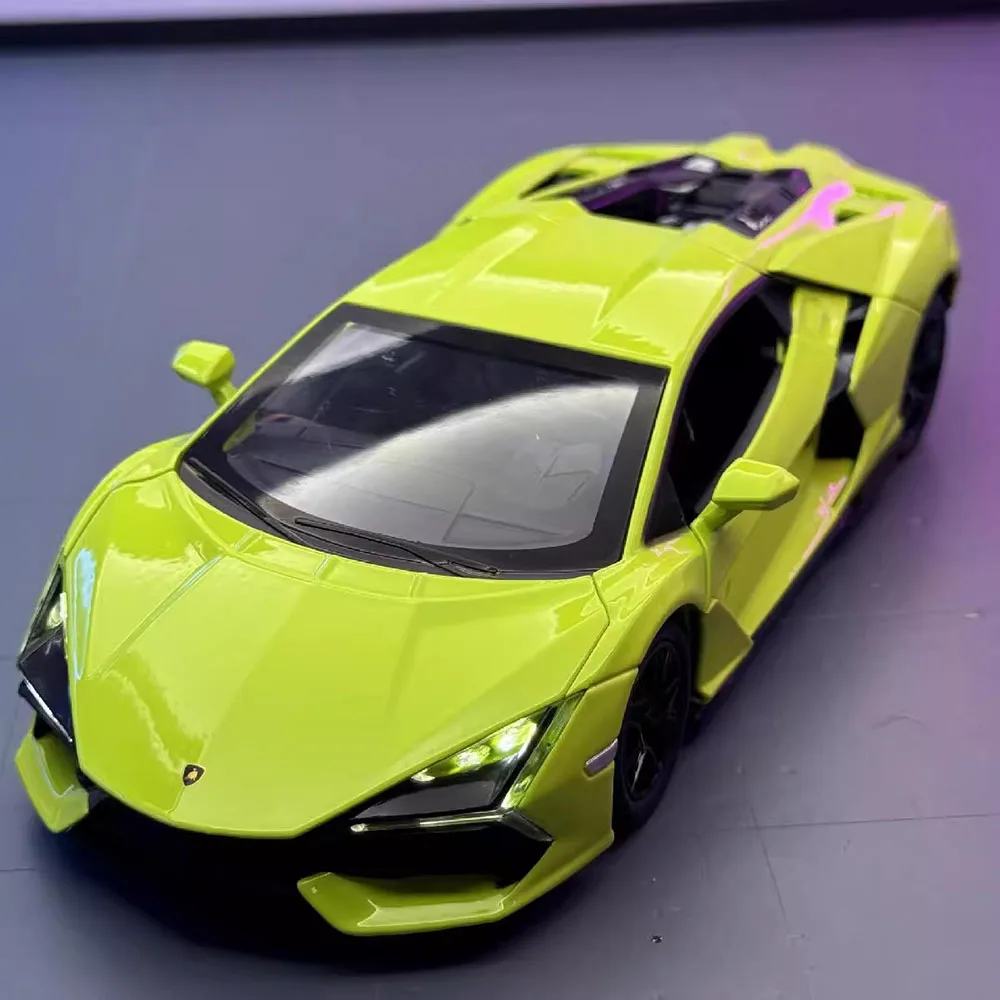 Schaal 1:24 Lambor Revuelto miniatuurmodel legering gegoten sportwagen speelgoeddeuren geopend met pull back spray voertuigen cadeau voor kinderen