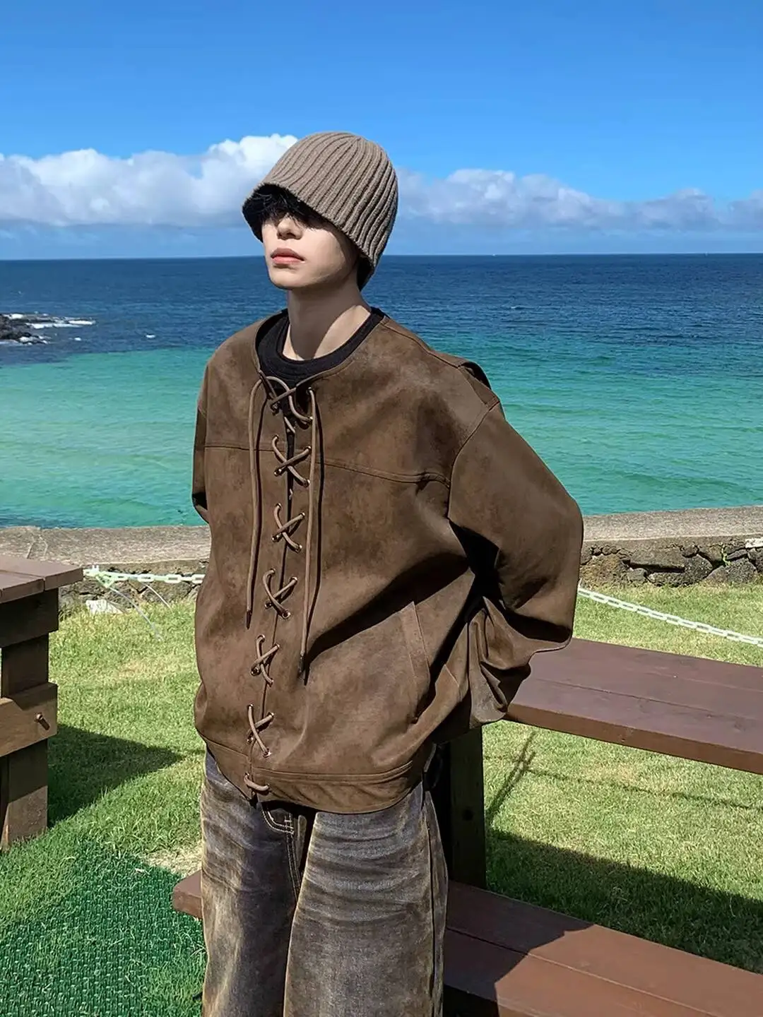 

Man T-shirt 2026 Spring Men's Retro Moto Faux Leather Jacket Drawstring Front Open Back Flap Design Casual Stylish Outerwear