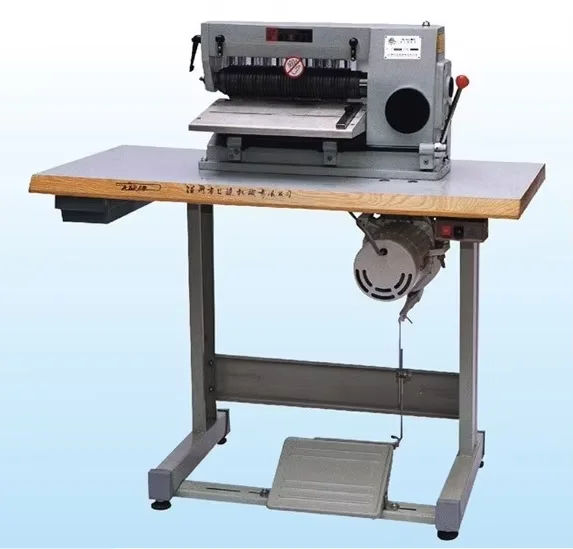 

DUOQI Wholesale High Efficiency Automatic Leather Strap Belt Cutting Slitting Machine Leather Belt Shoe Making