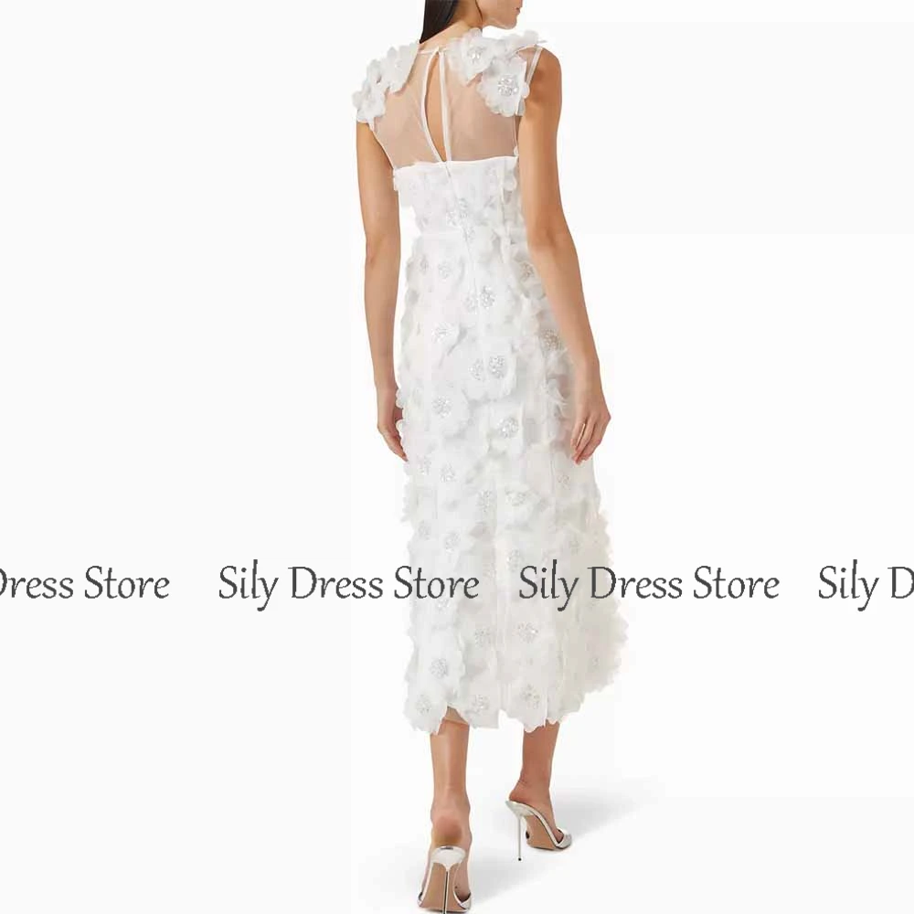 فساتين لحفلات الكوكتيل الفاخرة 2025 فستان العودة للوطن من الدانتيل غمد/عمود فستان سهرة رسمي أبيض رقبة دائرية مزين فساتين لحضور الحفلات الموسيقية ميدي