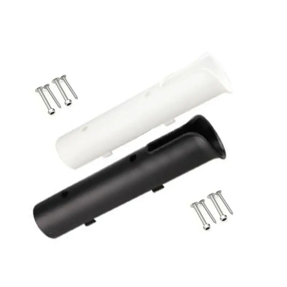 رف صنارة صيد السمك على الجانب خفيف الوزن ومتين حامل قصبة صيد خشبية محمول مع دعامة أنبوبية على شكل عمود لولبي في الهواء الطلق