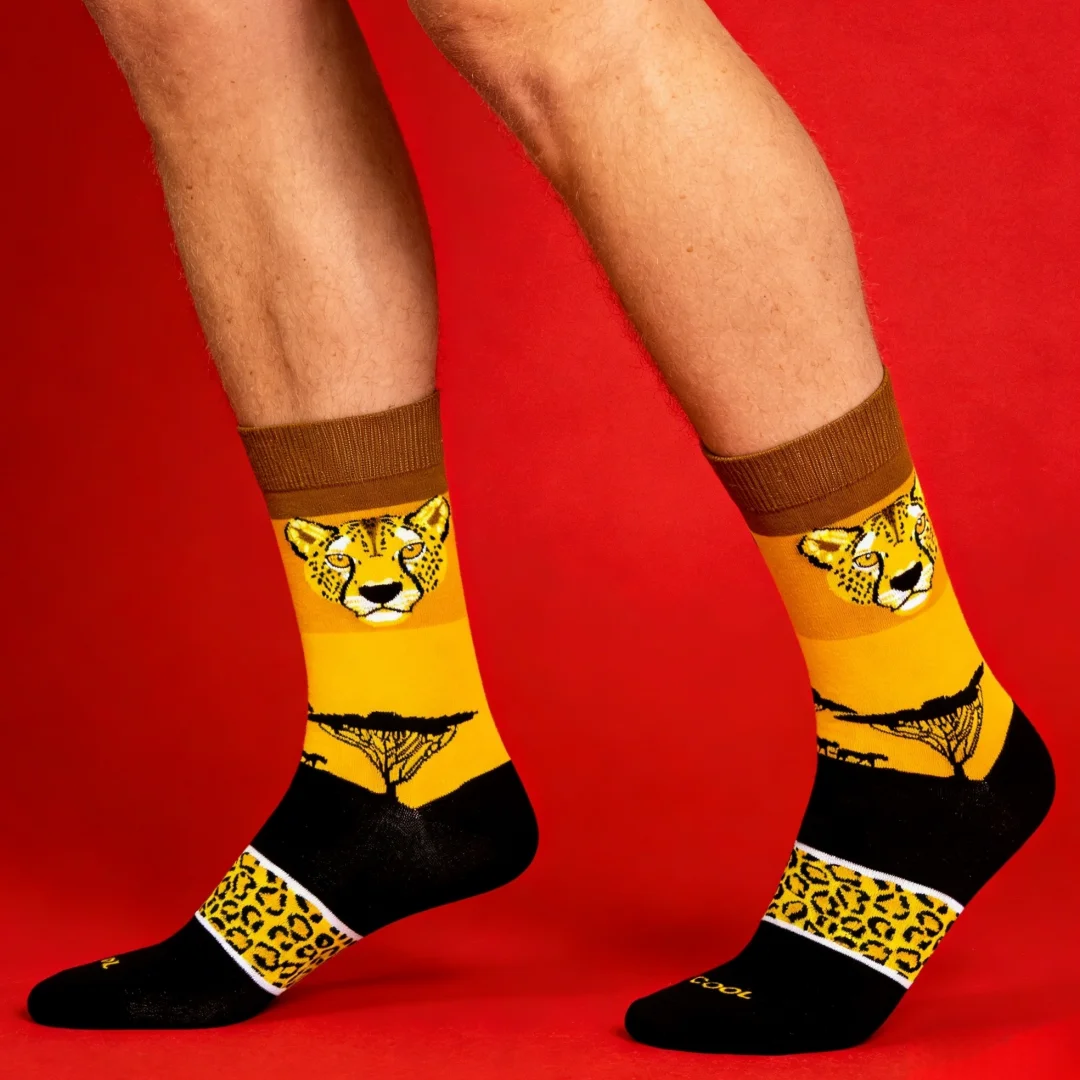 

1 пара носков до середины икры с принтом гепарда, лоскутное шитье контрастного цвета для отличительного уличного стиля, подходит для всех сезонов