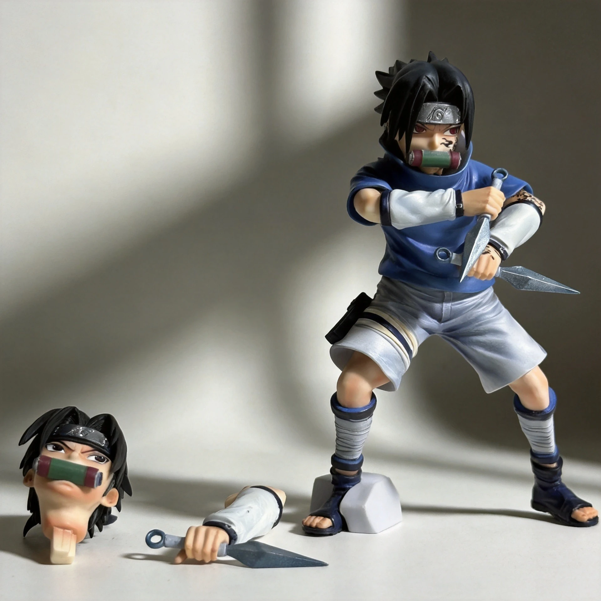 Neue 18,5cm Naruto Anime Figur Uchiha Sasuke Sammelfigur Kagebunsin No Jyutu PVC-Statue Modell für Jungenzimmer-Dekoration Spielzeug