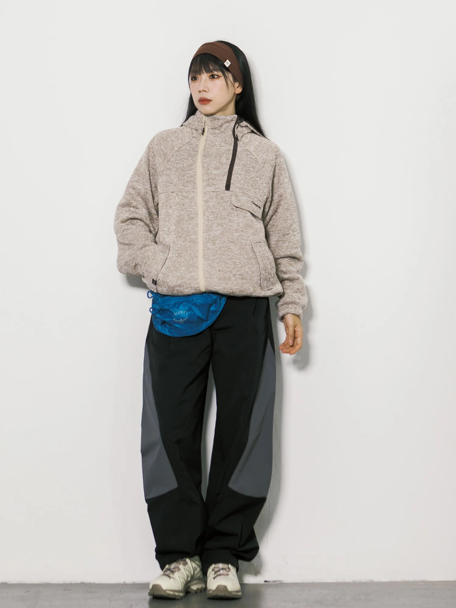 Women's Fleece Lined Hooded Zipper Cardigan Sweatshirt Loose Casual Top Warm Autumn Outerwear Color Block Design Comfortable