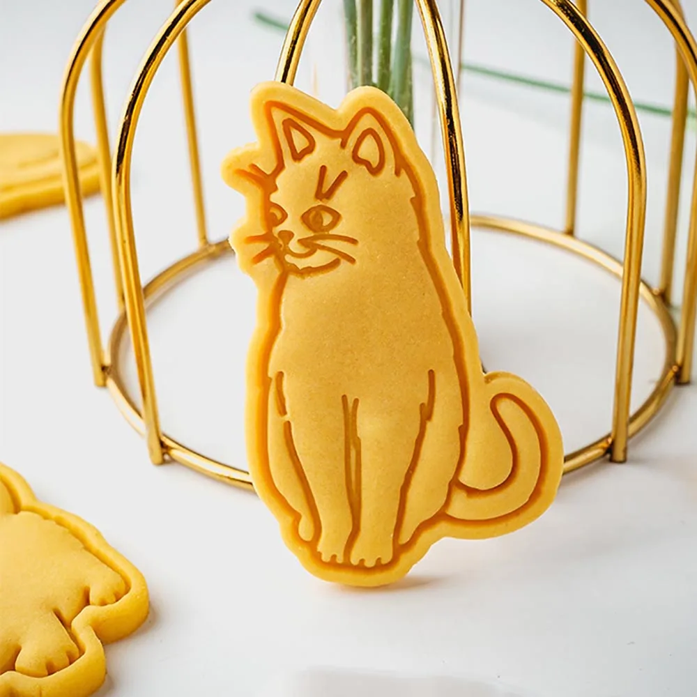 Cartoon Cat Cookie Cutter 3D Cookies Fondant Mold Cake Decorating Kitchen DIY Baking Molds