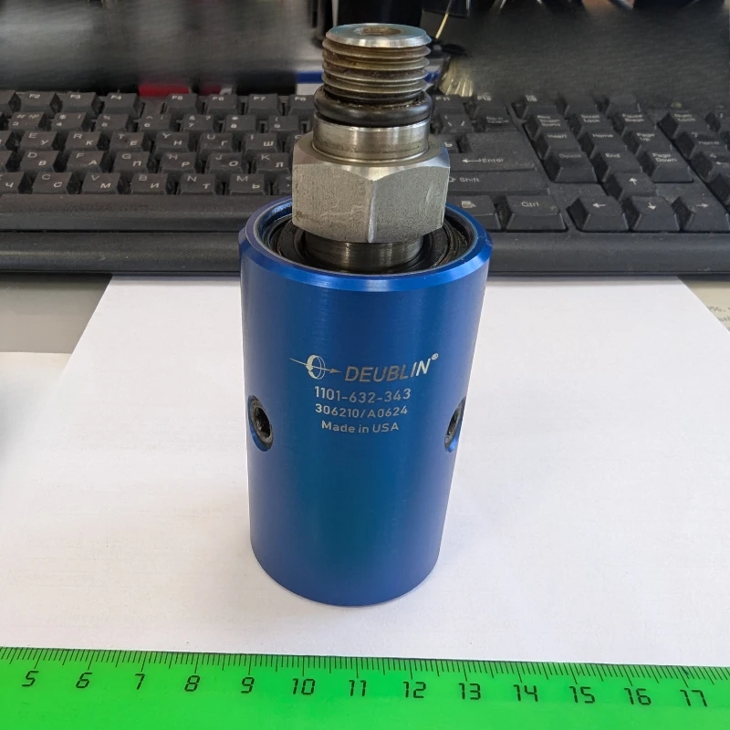 

Муфта поворотная 1101-632-343 Поворотное соединение, обработка центрального шпинделя