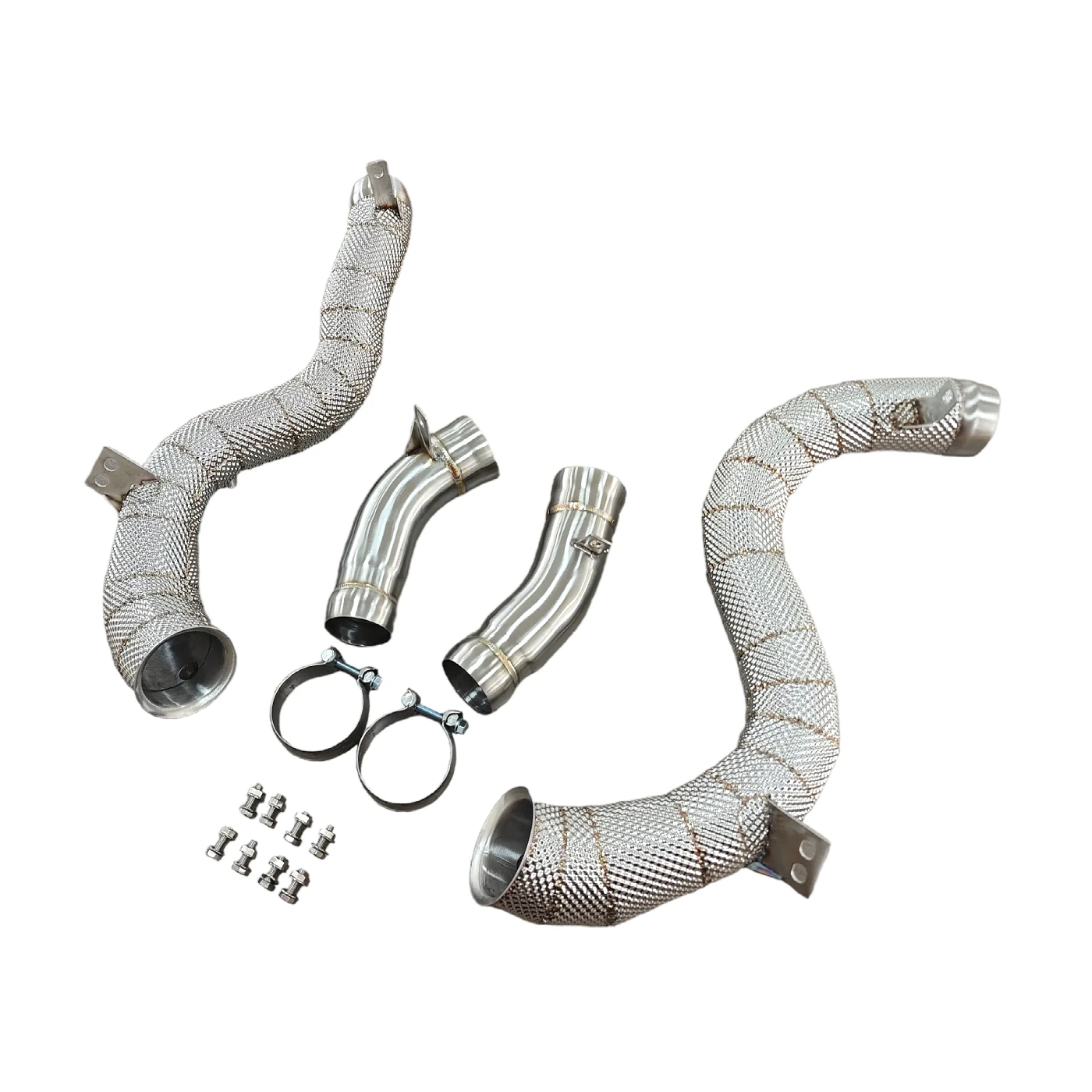 Bajante de carreras con protector térmico de acero inoxidable AKS para bajante Mercedes-Benz GLC63