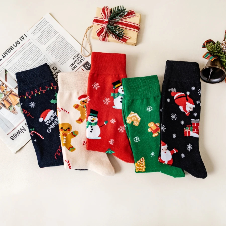 MYORED 10 pairs of cartoon cute Christmas socks Fashion trend creative cotton men\'s casual mid-tube socks Snowman Santa Claus