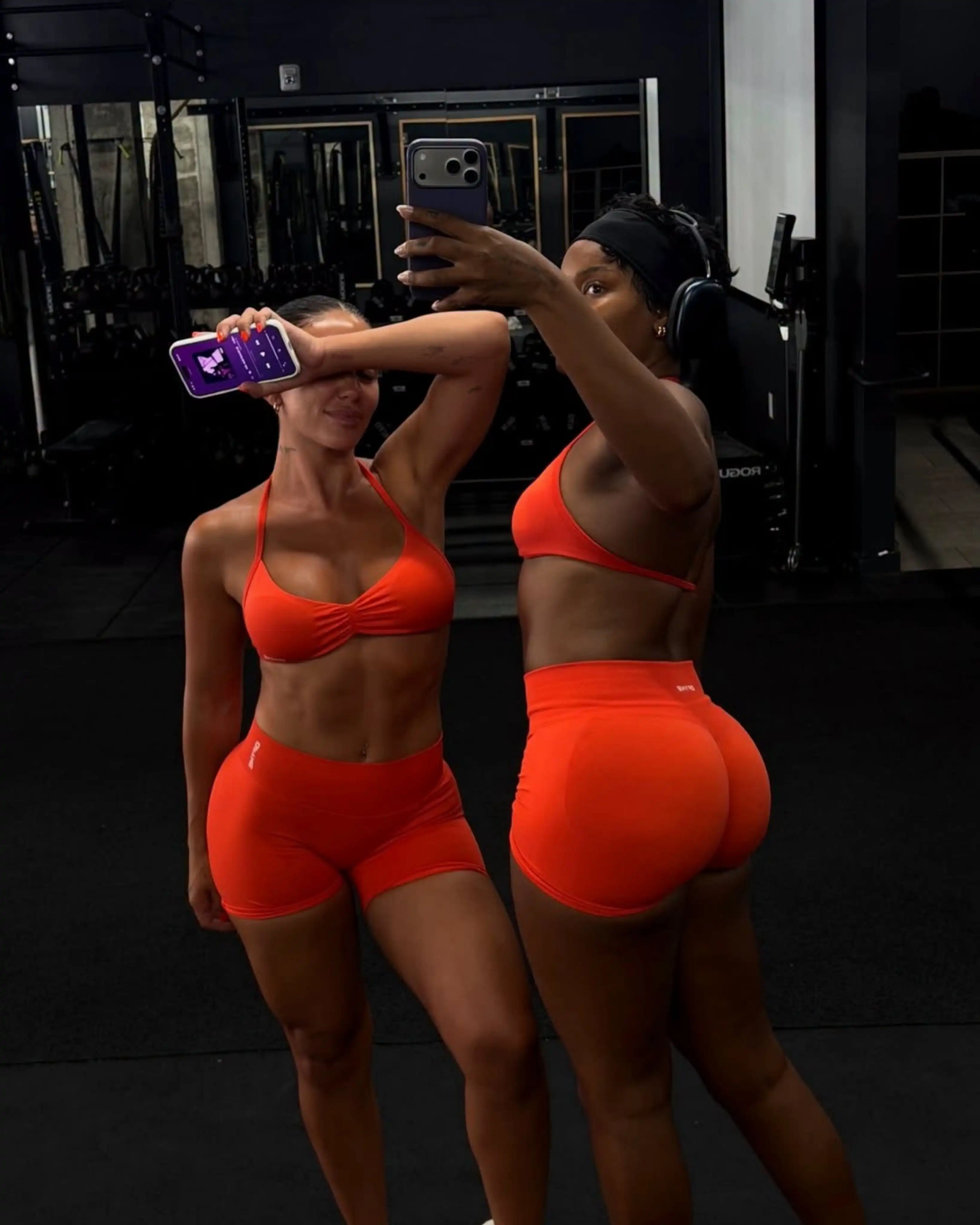 DF L0G0 2 Piece Yoga Gym Set Women Seamless Strappy Yoga Bra High Waist Scrunch Shorts Workout Fitness Sportswear Sports Set