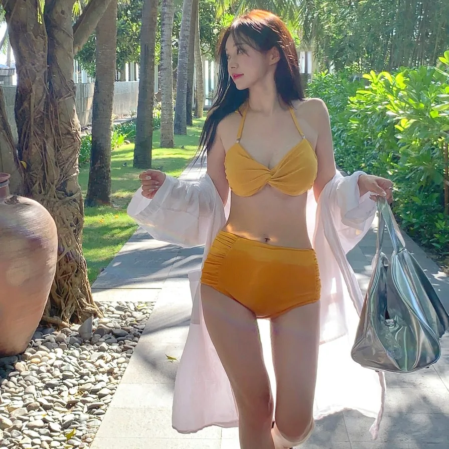 

Женский купальник-бикини с высокой талией, желтый, утягивающий, для небольшой груди, пляжный наряд для отпуска, корейский стиль