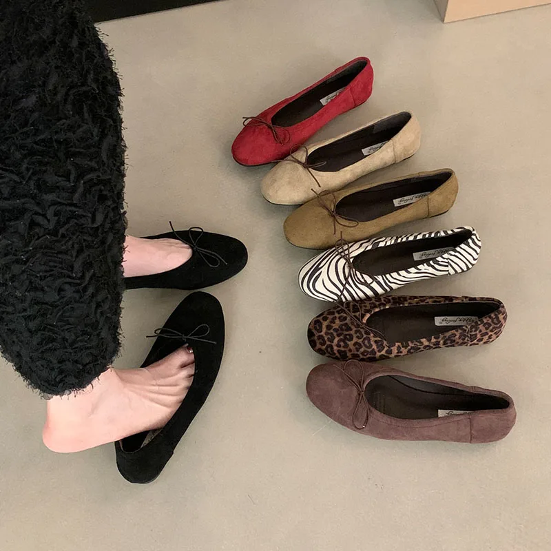 Neue modische Ballerinas mit Schmetterlingsknoten für Damen, flache Schuhe, lässige Ballerinas mit runder Spitze, flache, weiche Damen-Slipper. – Detail 1