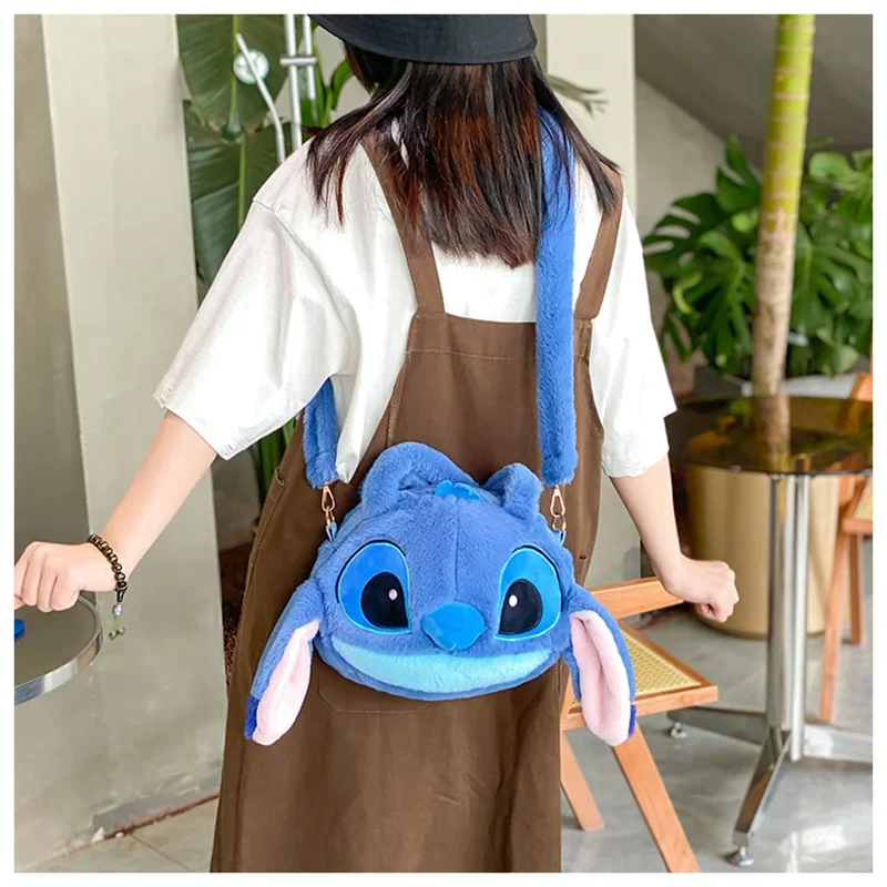 Disney Lilo & Stitch peluche Kawaii Tigger Winnie The Pooh Anime peluche bambini Cartoon Plushie Soft Girls peluche Bag