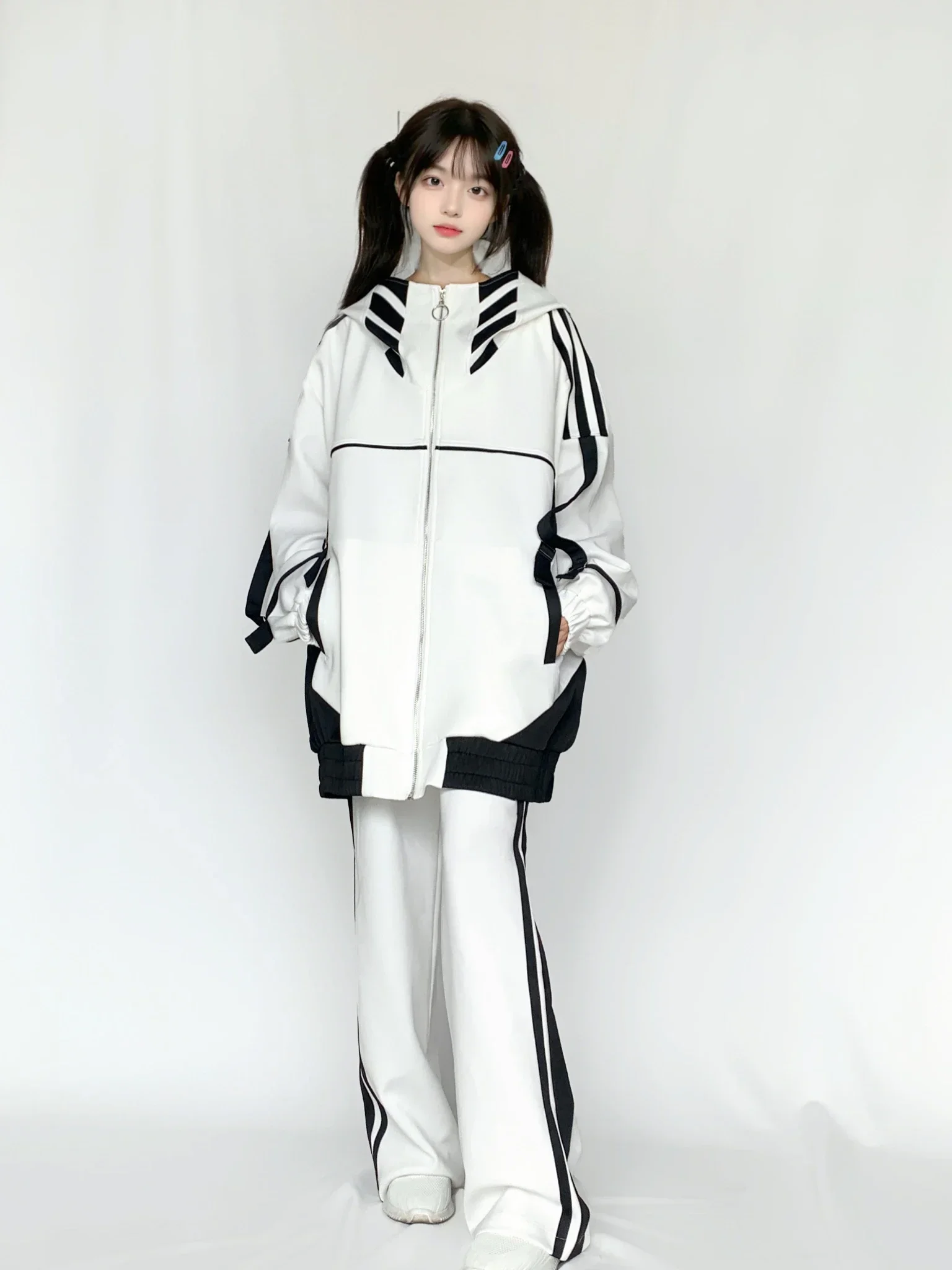 Women's 2023 New Autumn Fashion Two-Piece Sets Long Sleeve Contrast Color Hooded Tops Casual Loose Pants Comfort Pant Sets