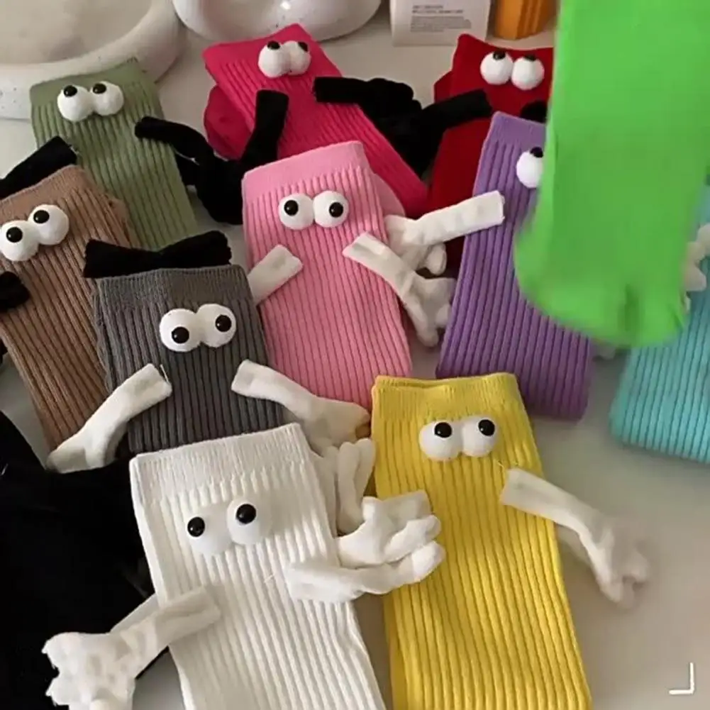 

Cute Couple Socks Funny Creative Magnetic Attraction Hands Black White Cartoon Eyes Couples Socks 1 Pair Club Celebrity Ins