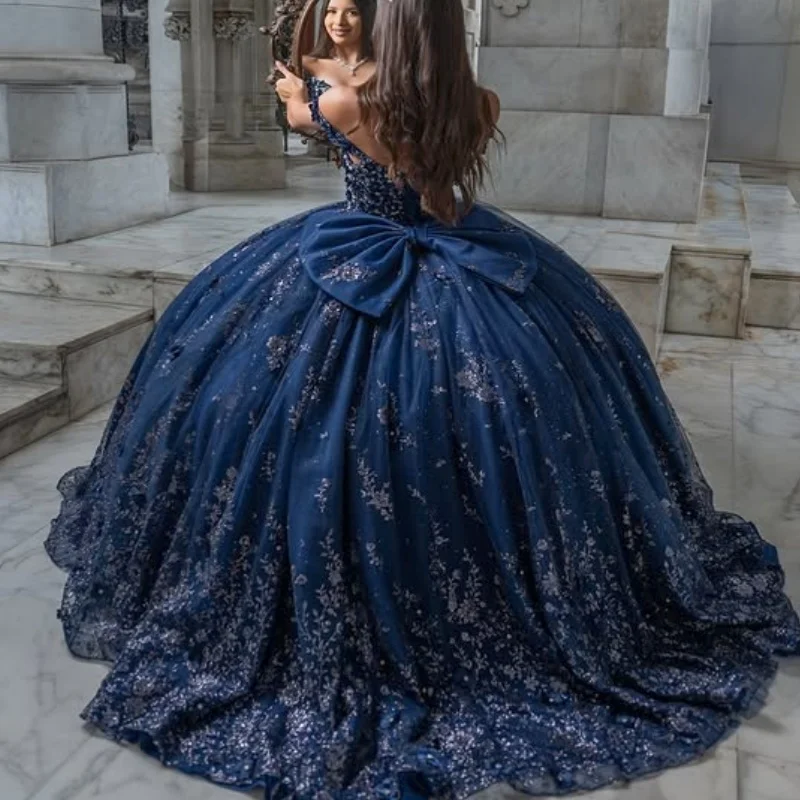 

Блестящее темно-синее платье Quinceanera, кружевное многослойное тюлевое блестящее платье с цветочным принтом и длинным хвостом, с бантом, платья de 15, Quinceanera ﻿ Индивидуальный