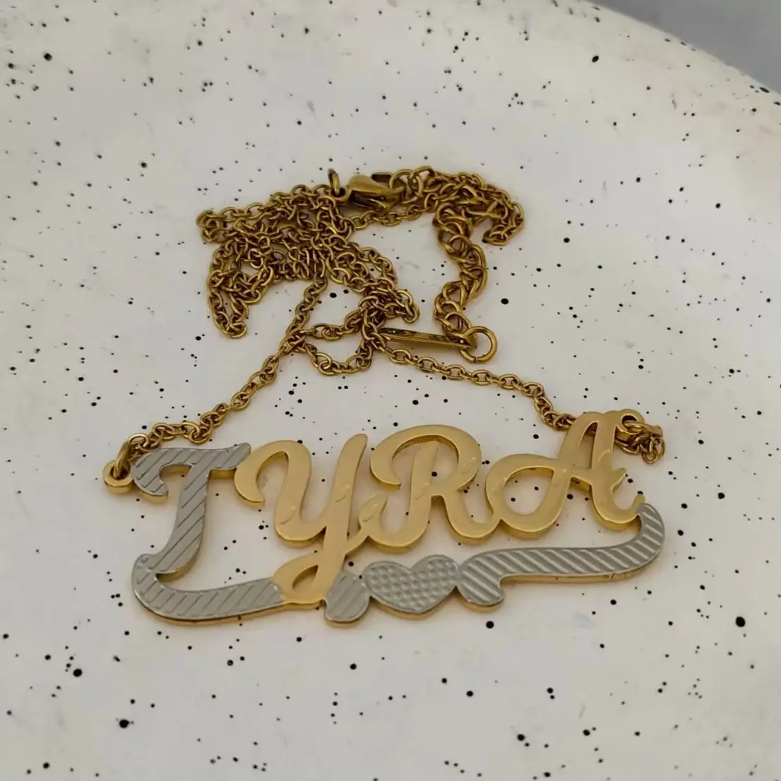 

DHQH New Wholesale Personalized/Customized Name/Logo Necklace Personalized Letter Necklace Christmas/Birthday Gift For Her/Him