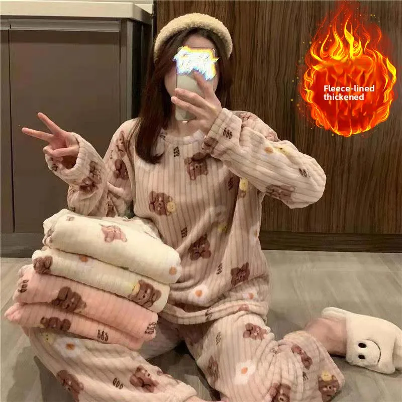 

Autumn Winter Sleepwear Two-Piece Set Adorable Peach Coral Flannel Pajamas Fashionable Warm Loungewear for Home Beyond